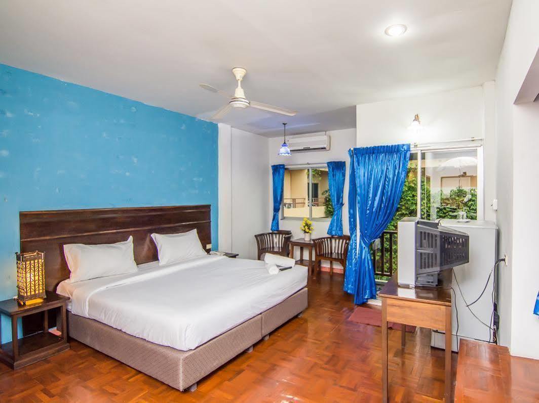 Hotel Sutus Court 2 Pattaya Zewnętrze zdjęcie