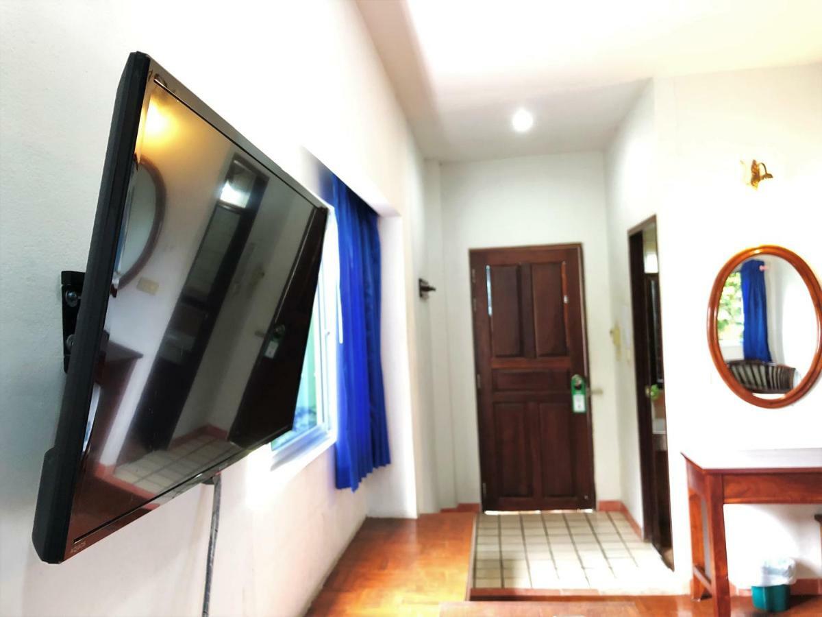 Hotel Sutus Court 2 Pattaya Zewnętrze zdjęcie